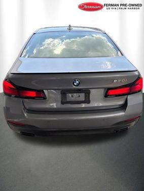 Skyscraper Gray Metallic 2023 BMW 530 530i
