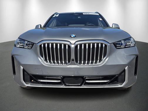 Skyscraper Grey Metallic 2024 BMW X5 sDrive40i