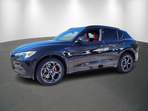 2022 Alfa Romeo Stelvio Veloce