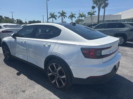 2022 Polestar 2 Long Range Dual Motor