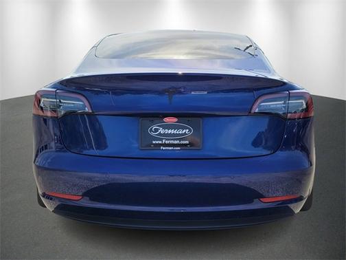 2022 Tesla Model 3 Base