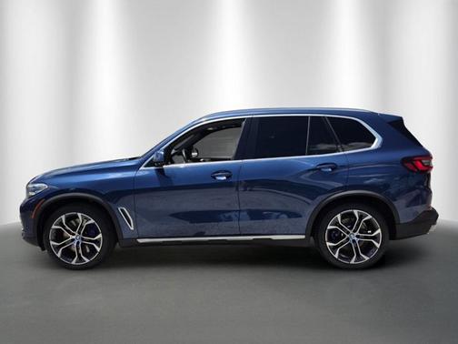 Phytonic Blue Metallic 2020 BMW X5 sDrive40i
