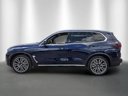 Tanzanite Blue II Metallic 2026 BMW X5 xDrive40i