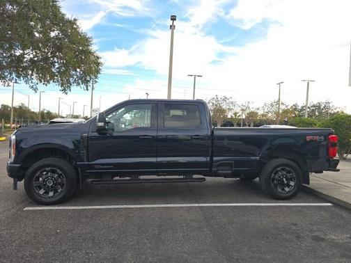 2023 Ford F-350 LARIAT