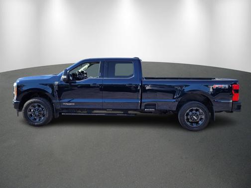 2023 Ford F-350 LARIAT