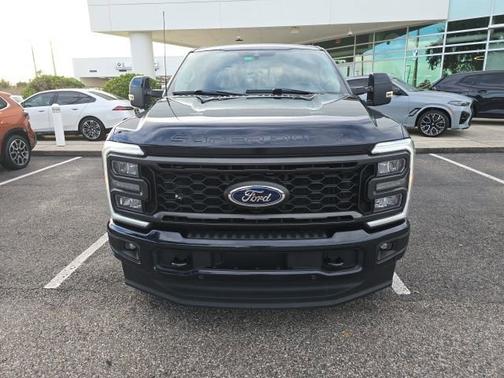 2023 Ford F-350 LARIAT