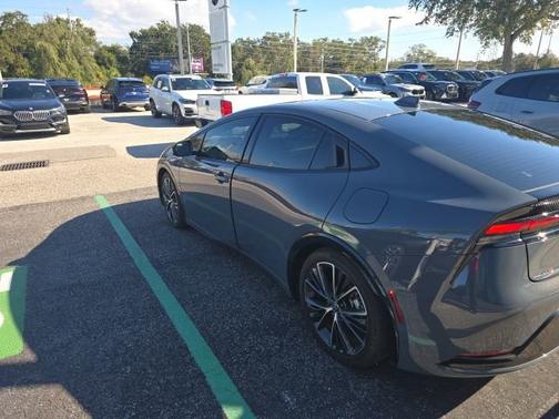 2024 Toyota Prius XLE