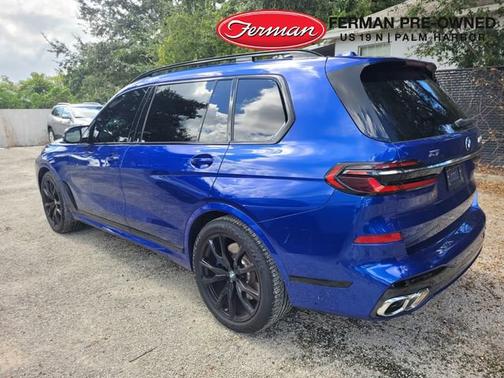 2024 BMW X7 M60i
