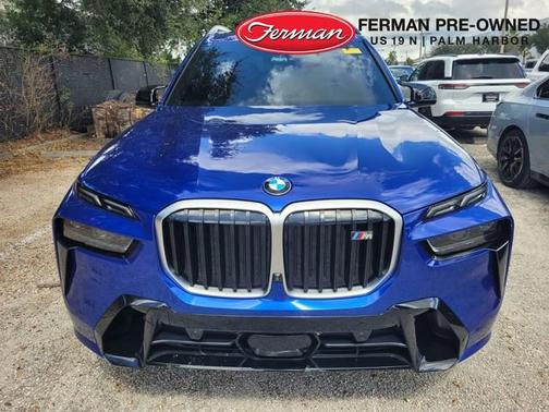 2024 BMW X7 M60i