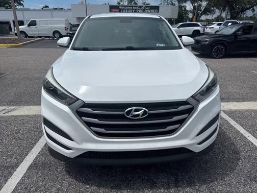 2018 Hyundai TUCSON SE