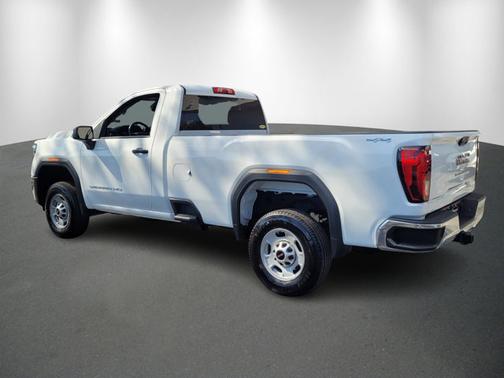 2024 GMC Sierra 2500 Pro