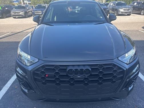 2025 Audi SQ5 Premium Plus