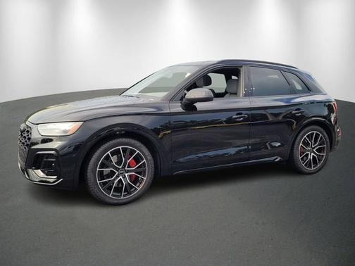 2025 Audi SQ5 Premium Plus