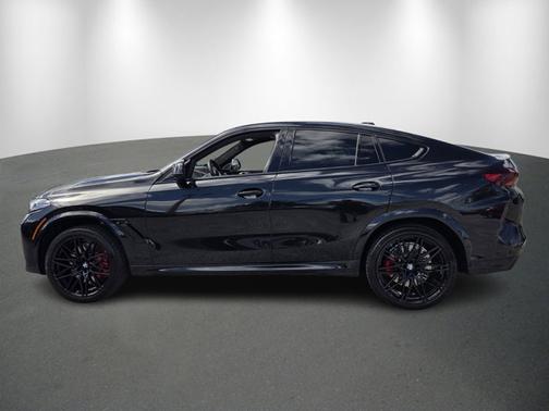 2025 BMW X6 M Base