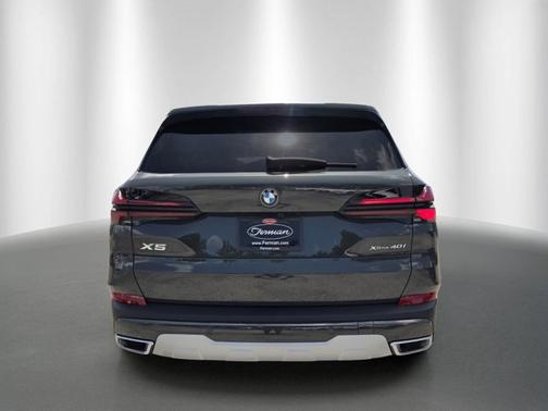Dravit Grey Metallic 2026 BMW X5 xDrive40i