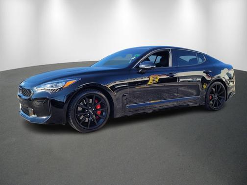 2022 Kia Stinger GT2