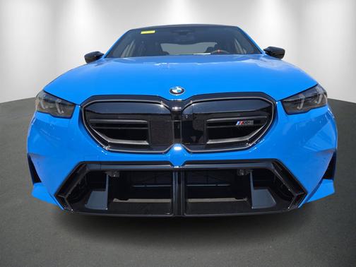 Special Order Color 2026 BMW M5