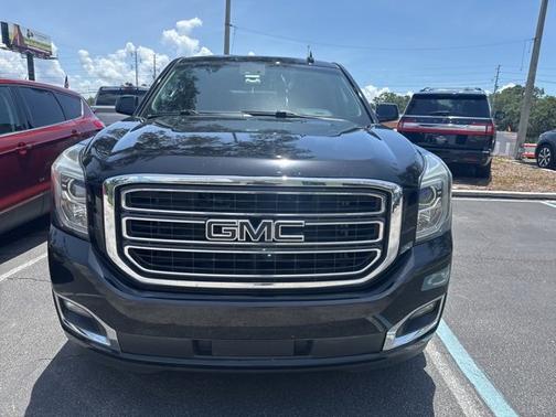 2017 GMC Yukon SLT