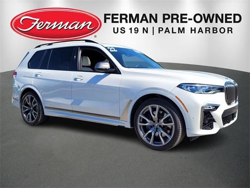 2022 BMW X7 M50i