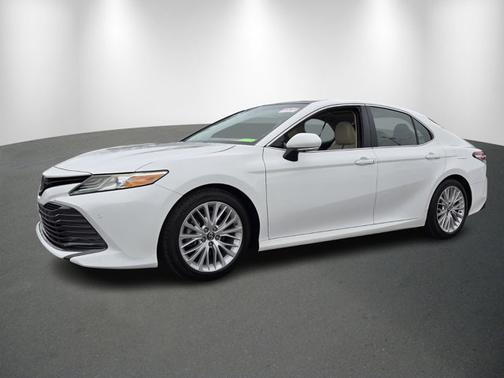 2018 Toyota Camry XLE