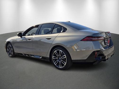 2026 BMW 530 530i xDrive