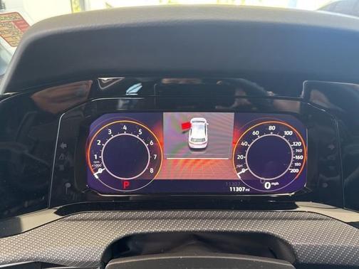 2024 Volkswagen Golf R 2.0T