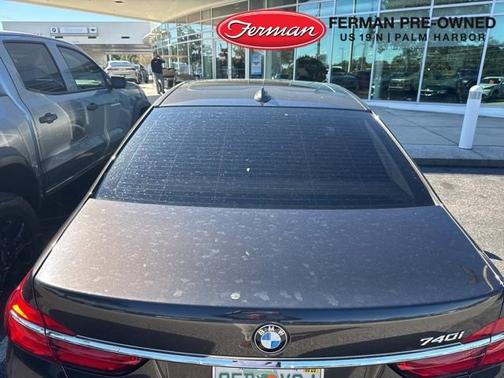 2017 BMW 740 i