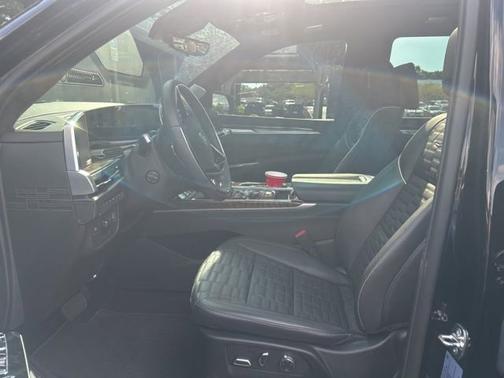 Black Raven 2025 Cadillac Escalade 4WD Sport Platinum