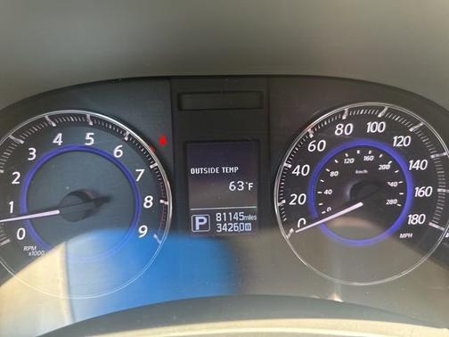 2017 INFINITI QX70 Base