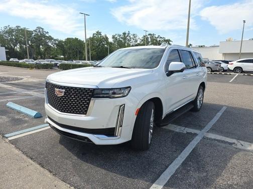 2022 Cadillac Escalade Premium Luxury