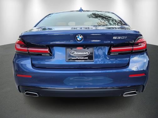 2022 BMW 530 530i