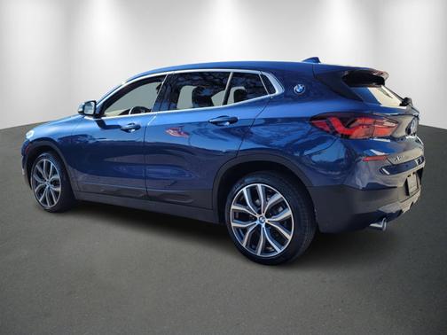 2022 BMW X2 sDrive28i