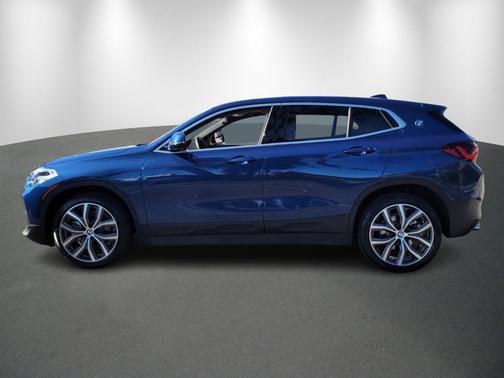 2022 BMW X2 sDrive28i