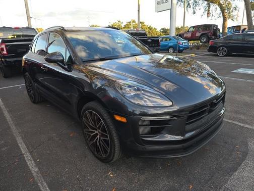 2025 Porsche Macan S