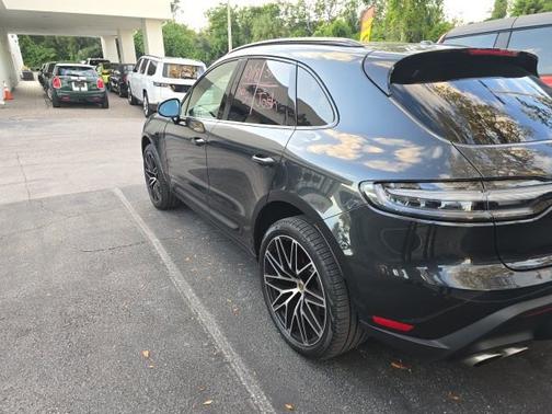 2025 Porsche Macan S