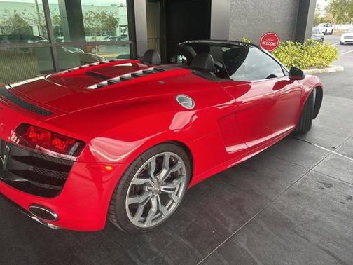 2011 Audi R8 5.2L