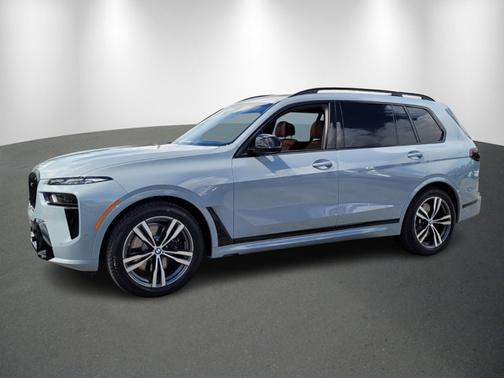2026 BMW X7 M60i