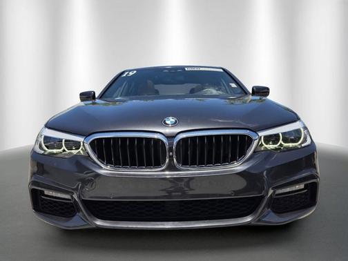 Dark Graphite Metallic 2019 BMW 540 i