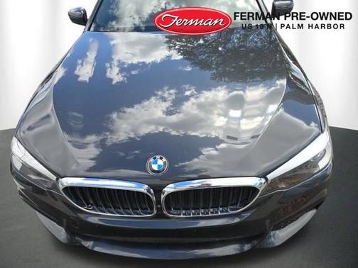 Dark Graphite Metallic 2019 BMW 540 i