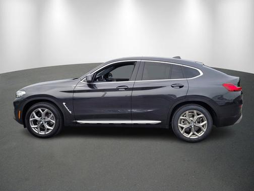 2024 BMW X4 xDrive30i
