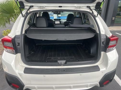 Crystal White Pearl 2023 Subaru Crosstrek Limited