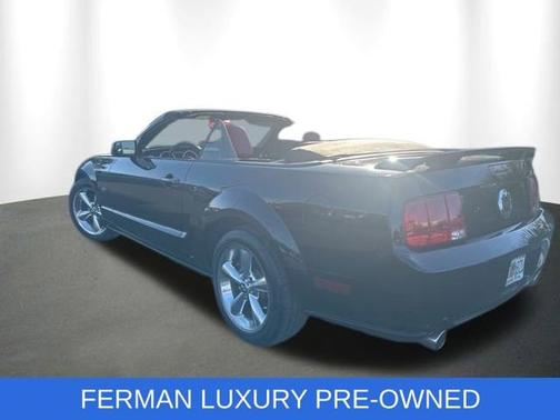 2006 Ford Mustang GT Deluxe