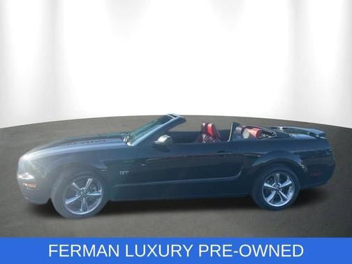 2006 Ford Mustang GT Deluxe