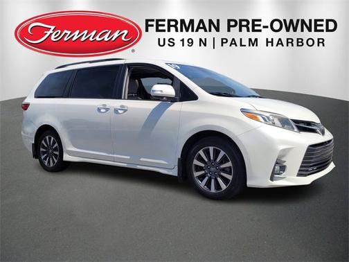 2019 Toyota Sienna Limited Premium