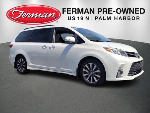 2019 Toyota Sienna Limited Premium