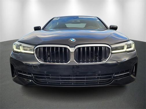 2022 BMW 540 540i
