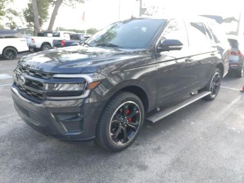 Dark Matter Metallic 2022 Ford Expedition Limited