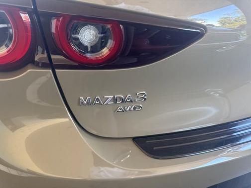 2025 Mazda Mazda3 2.5 Carbon Turbo