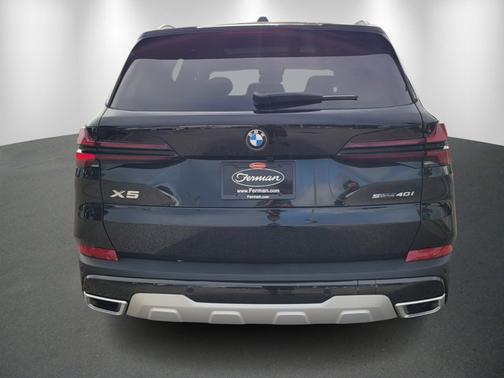 2026 BMW X5 sDrive40i