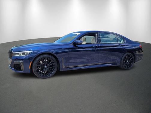 2022 BMW 750 750i xDrive
